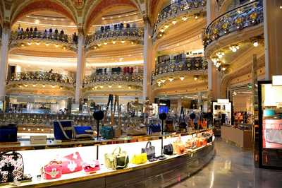 新零售浪潮下，百货商场变革的四大重点方向