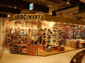 解密日本鞋业零售店的高收益 百货店与购物中心的成功之道